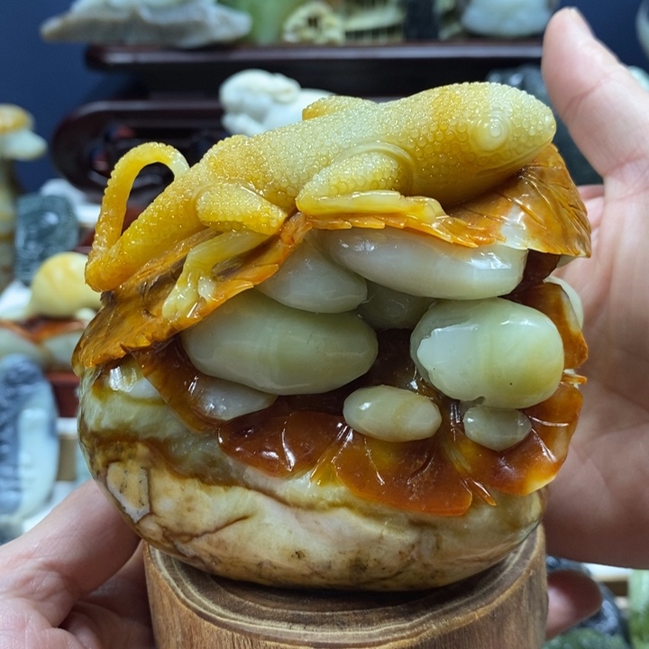 未镶嵌蛇纹石玉（覆膜）珠宝奇石木*