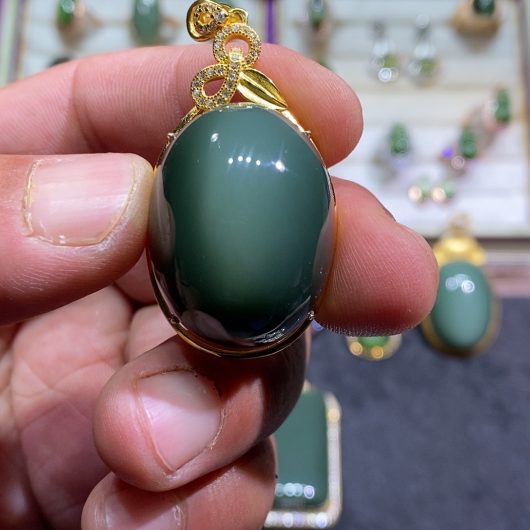 和田玉（碧玉）吊坠(不含链)银S925镶嵌