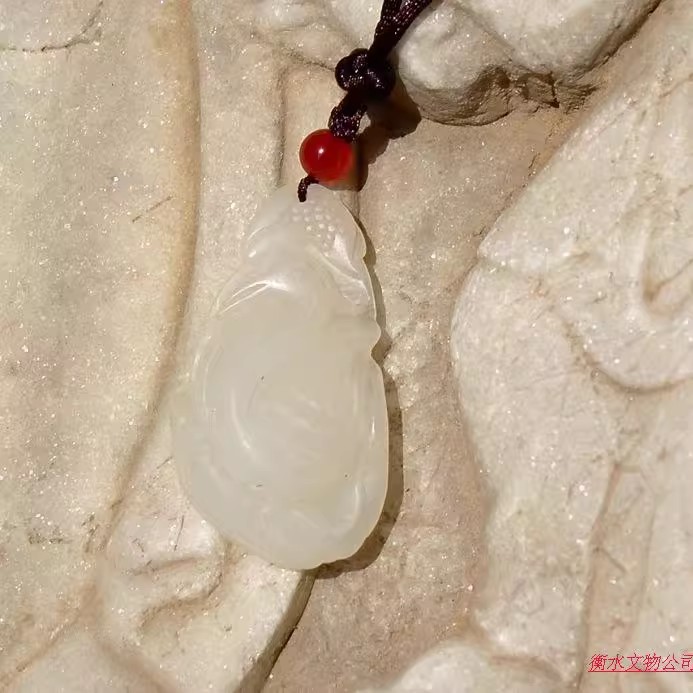 留=云1521库存天然新疆和田玉白玉天鹅挂件吊坠手工雕刻证书