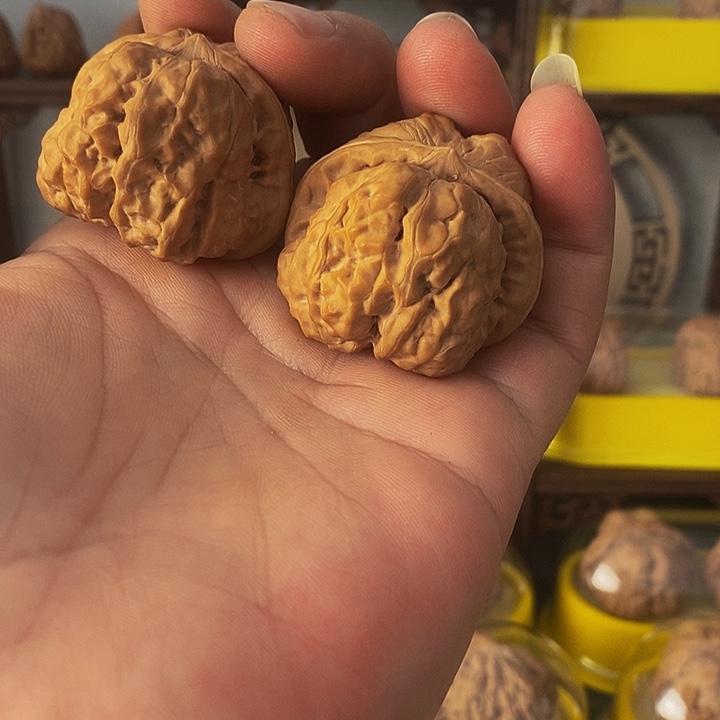 文玩核桃吊坠40蛤蟆头精品对子