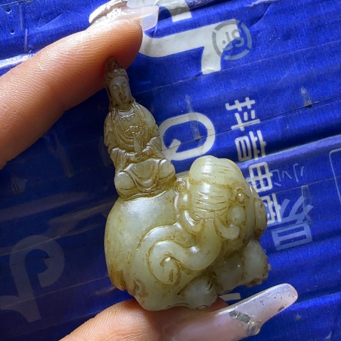 和田玉未镶嵌摆件