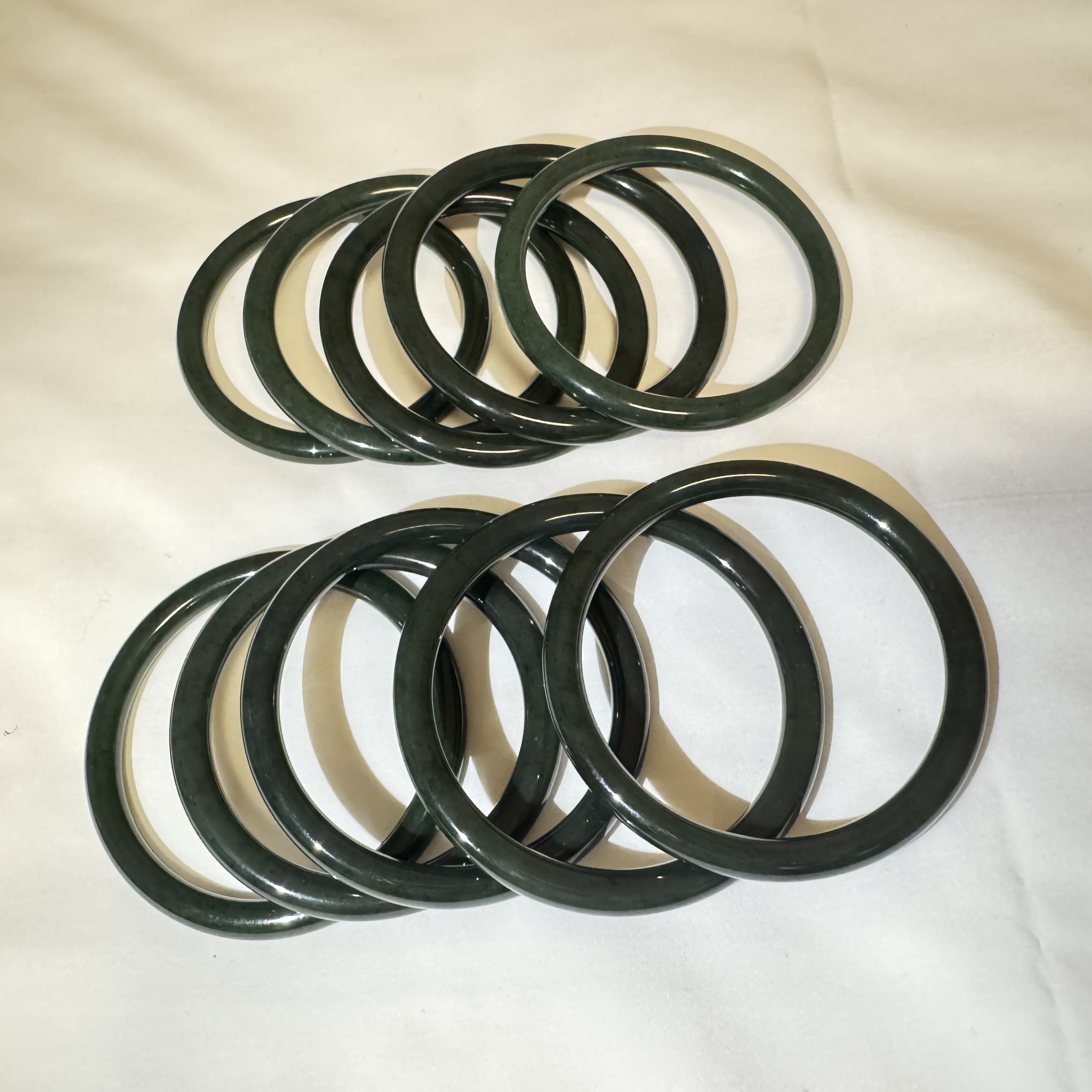 汪氏珠宝【央广】碧玉美人条手镯HR25121903 多样性发其一