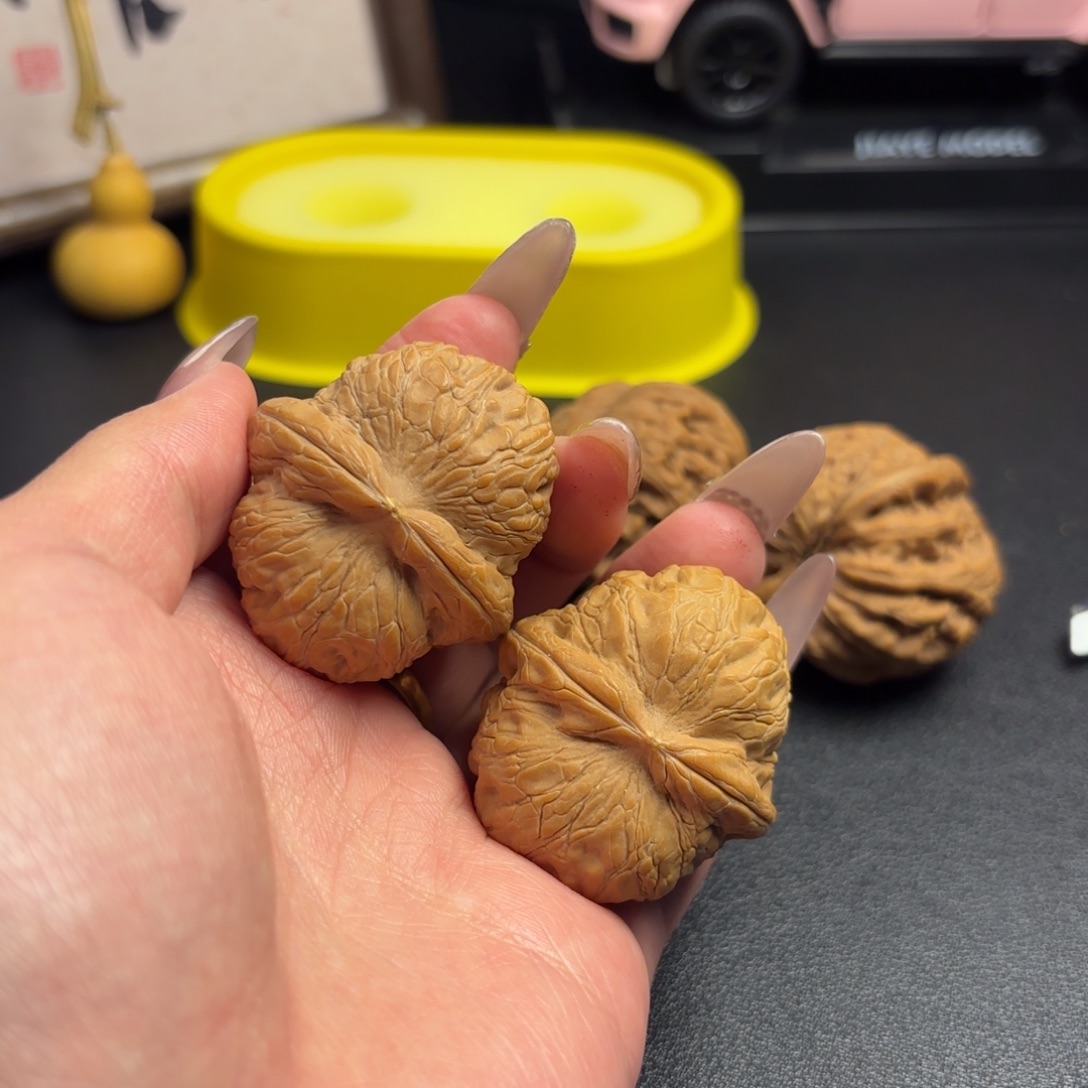 棉***糖文玩核桃吊坠文玩核桃元宝尺寸40