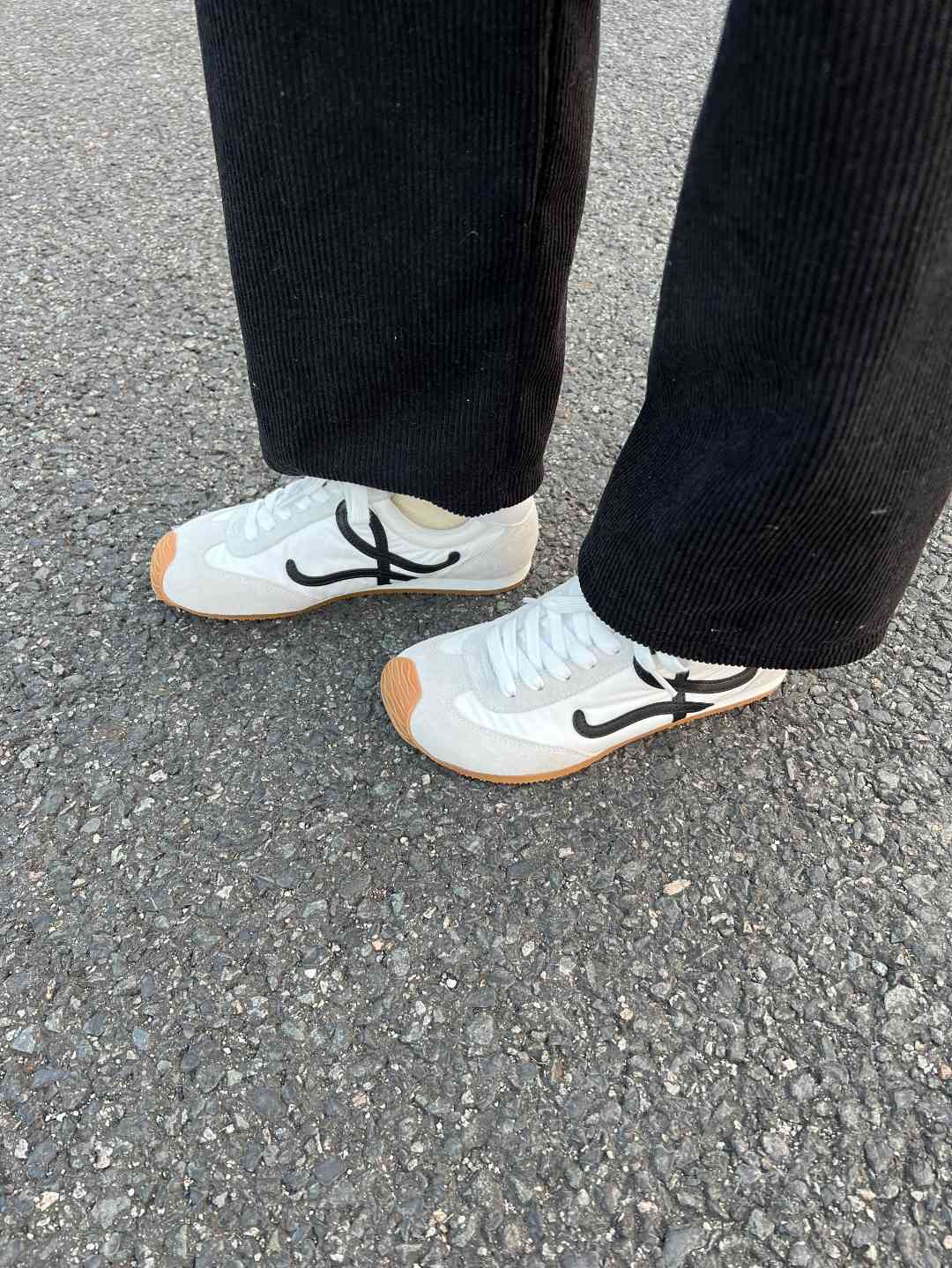 橙橙（优选） 2025年新款明星百搭同款大头休闲丑萌鞋时尚新品推荐