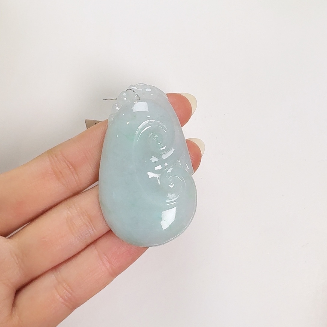 翡翠颈饰未镶嵌如意吊坠