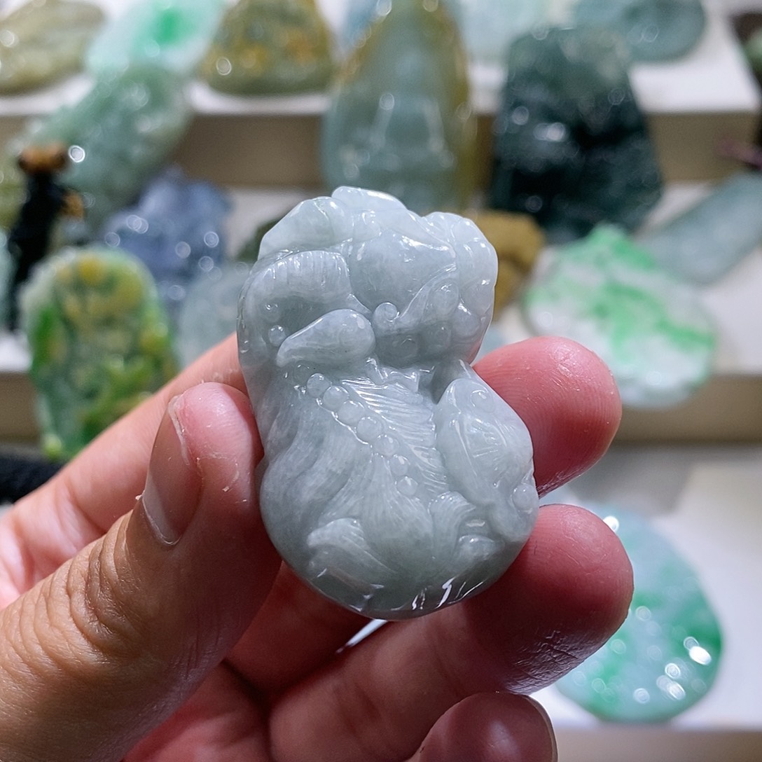 【闪购商品】翡翠颈饰未镶嵌貔貅