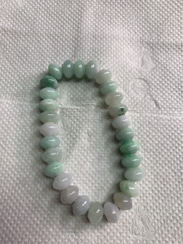 玉如军意翡翠珠宝