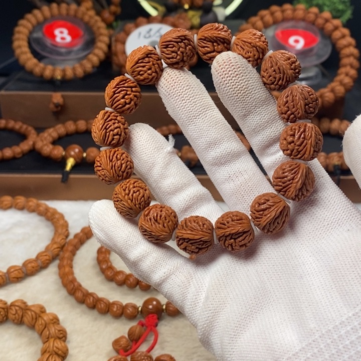 桃核吊坠秦岭龙纹