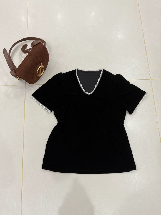 丹丹➕原创设计丝绒重工显瘦百搭小衫