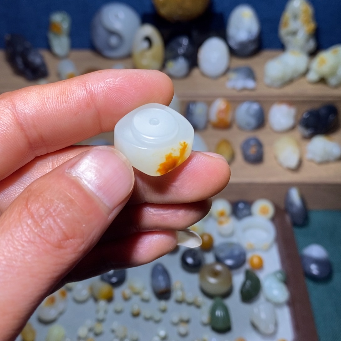 和田玉吊坠(不含链)未镶嵌