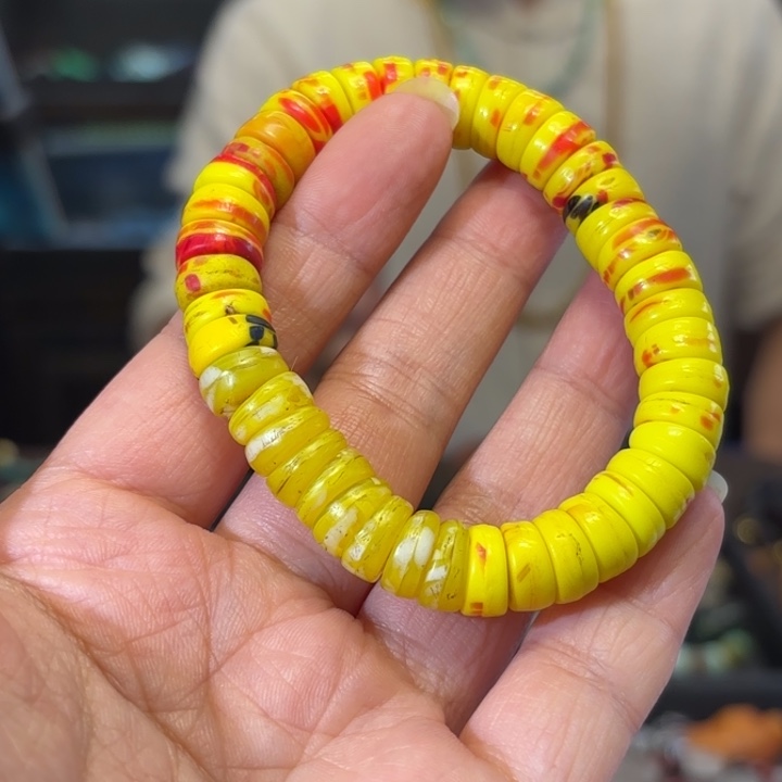 琉璃颈饰琉璃单珠