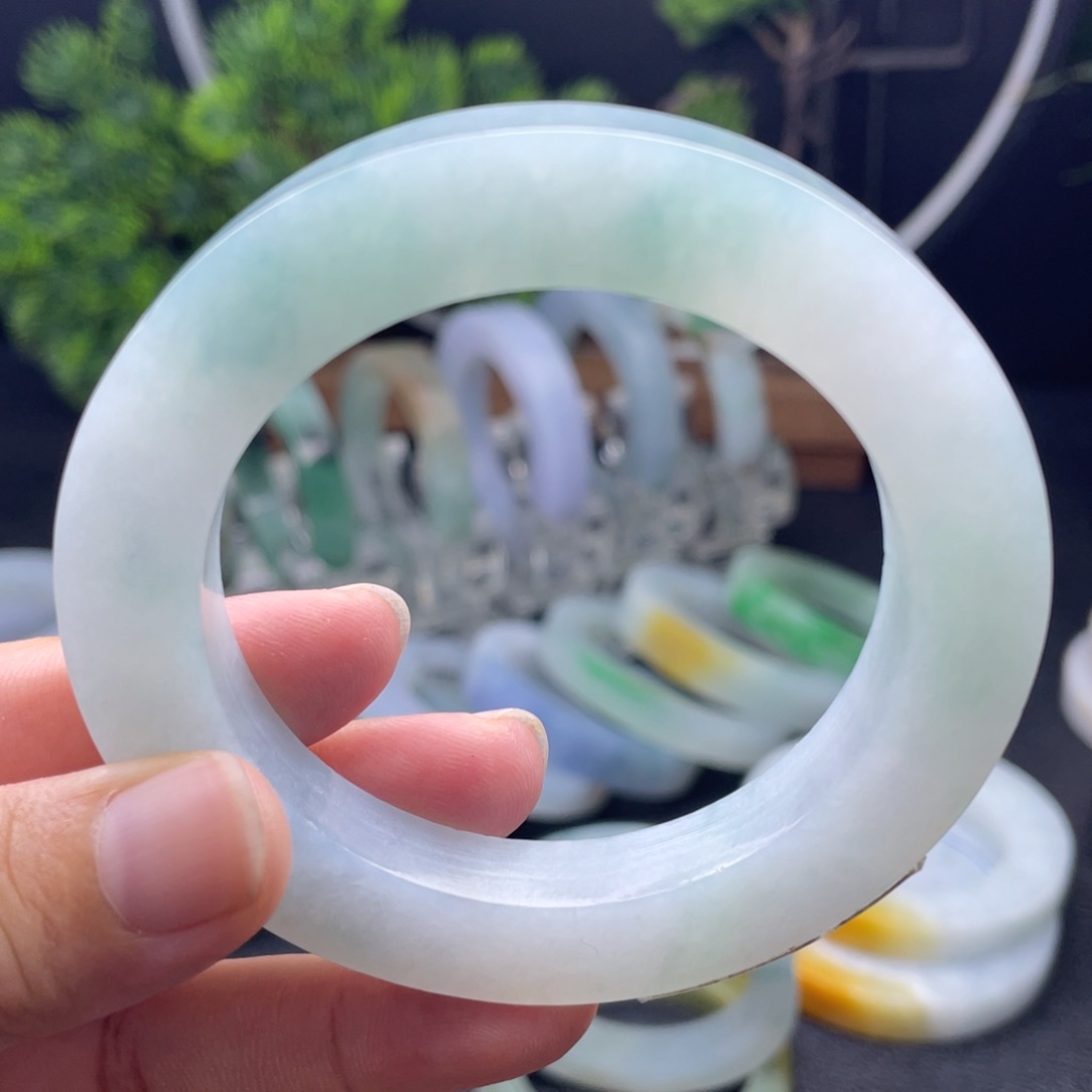 定制翡翠不退不换未镶嵌