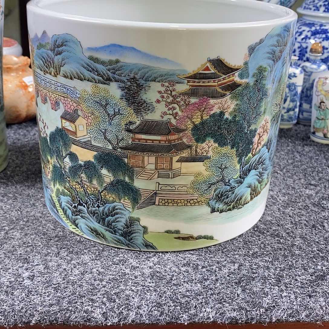 手工手绘陶瓷摆件工艺品金*