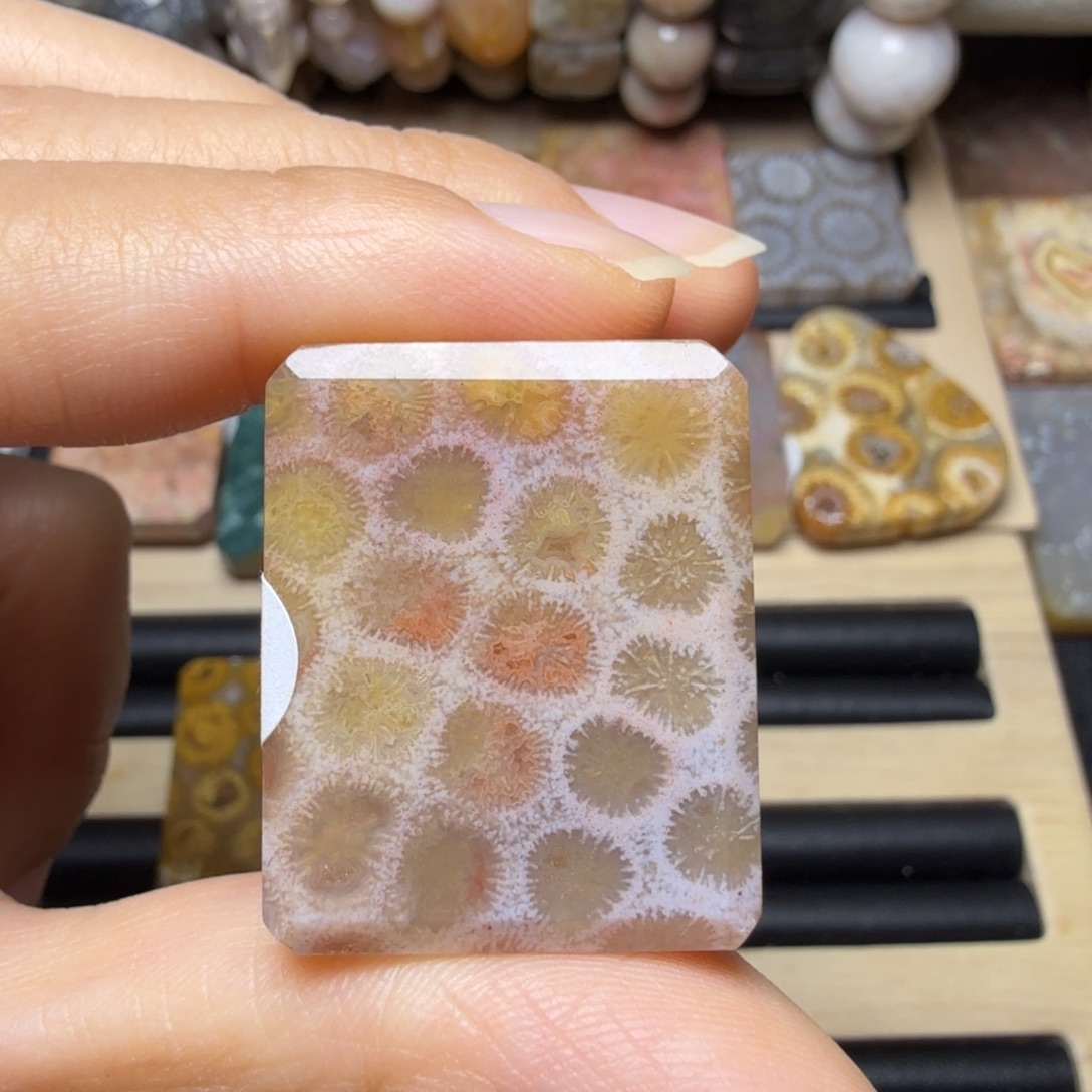 硅化玉未镶嵌点心 九宫格