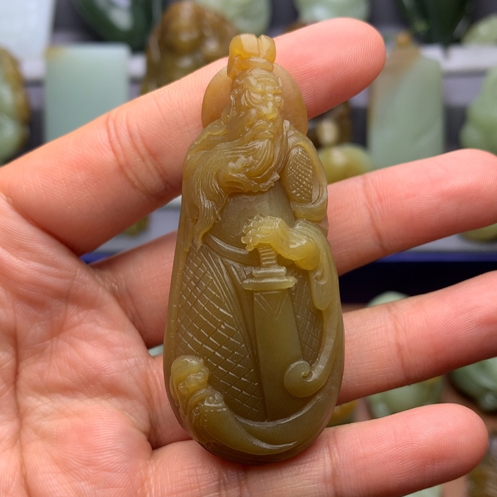 未镶嵌和田玉挂件昆**枣