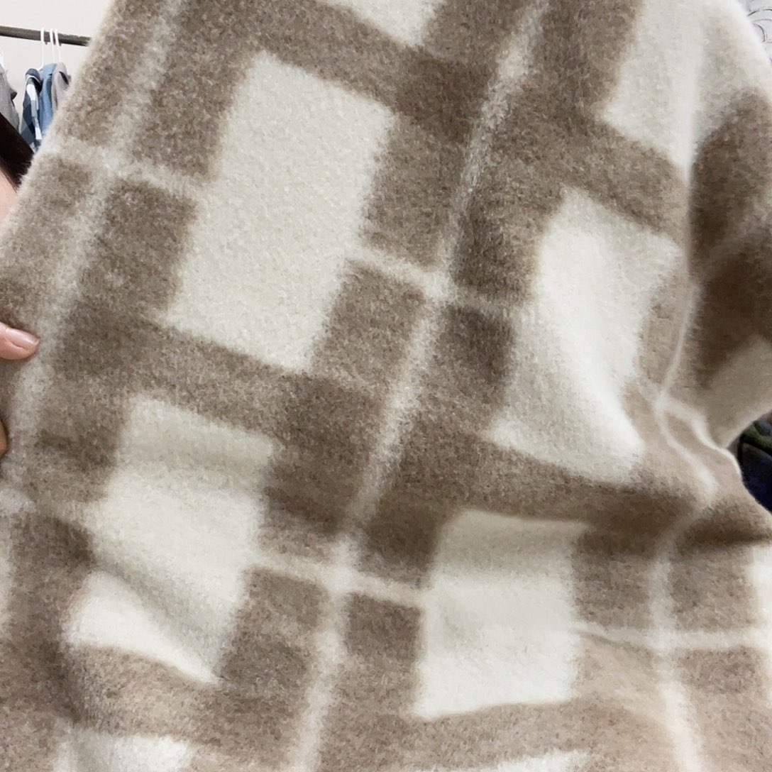 棉棉奶咖格羊绒加大床单款