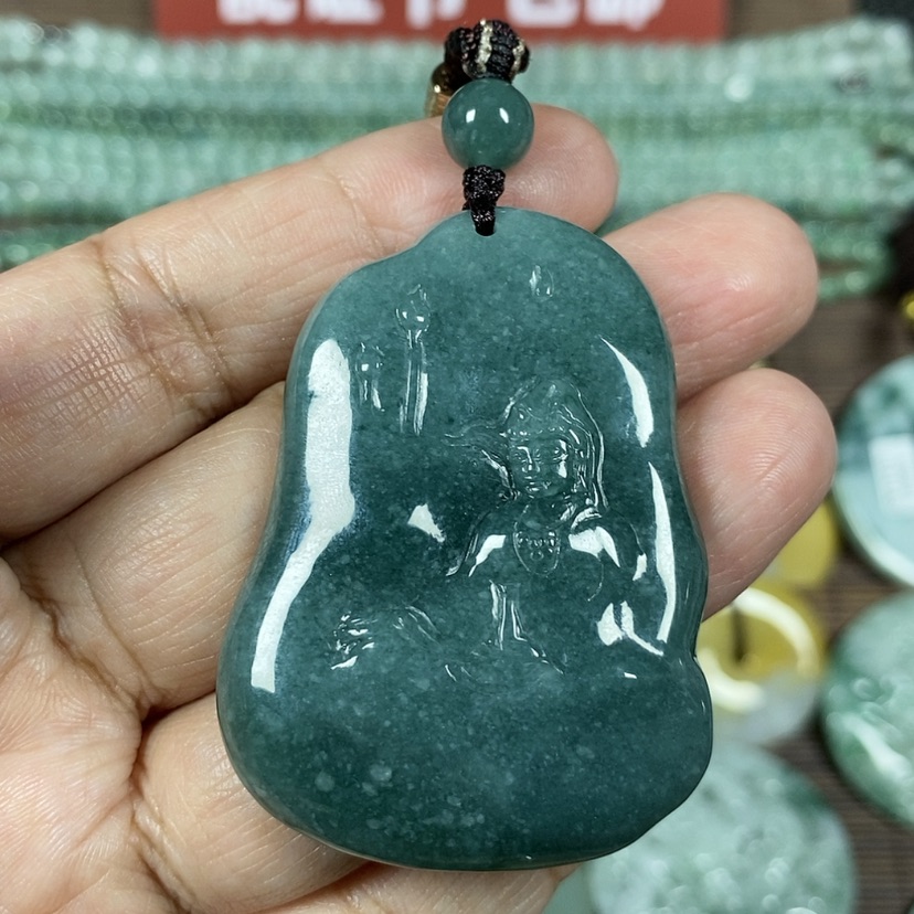 【闪购商品】翡翠颈饰未镶嵌玉吊坠翡翠玉随性自在观音