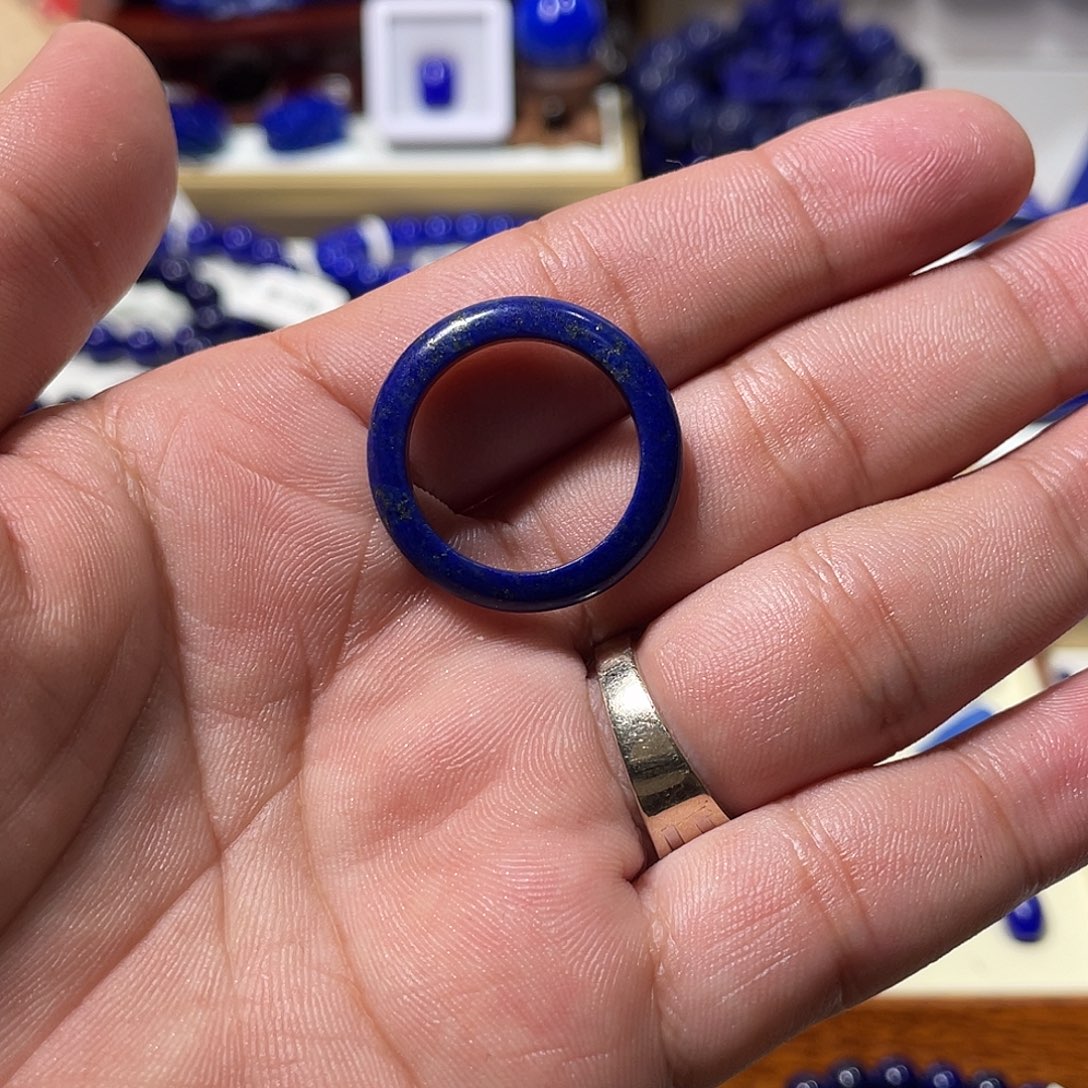 青金石未镶嵌戒圈内径19.5mm