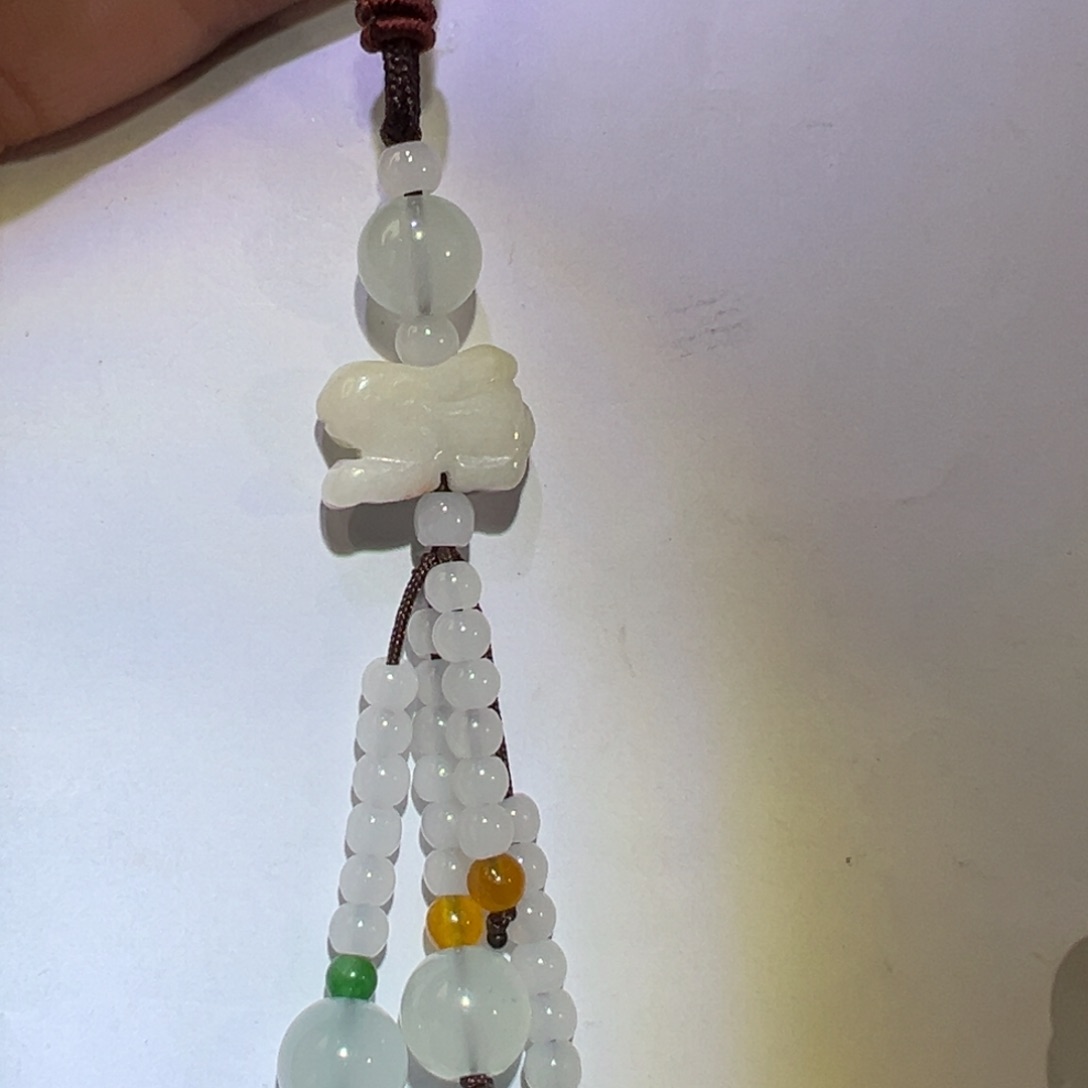 翡翠颈饰未镶嵌吊坠