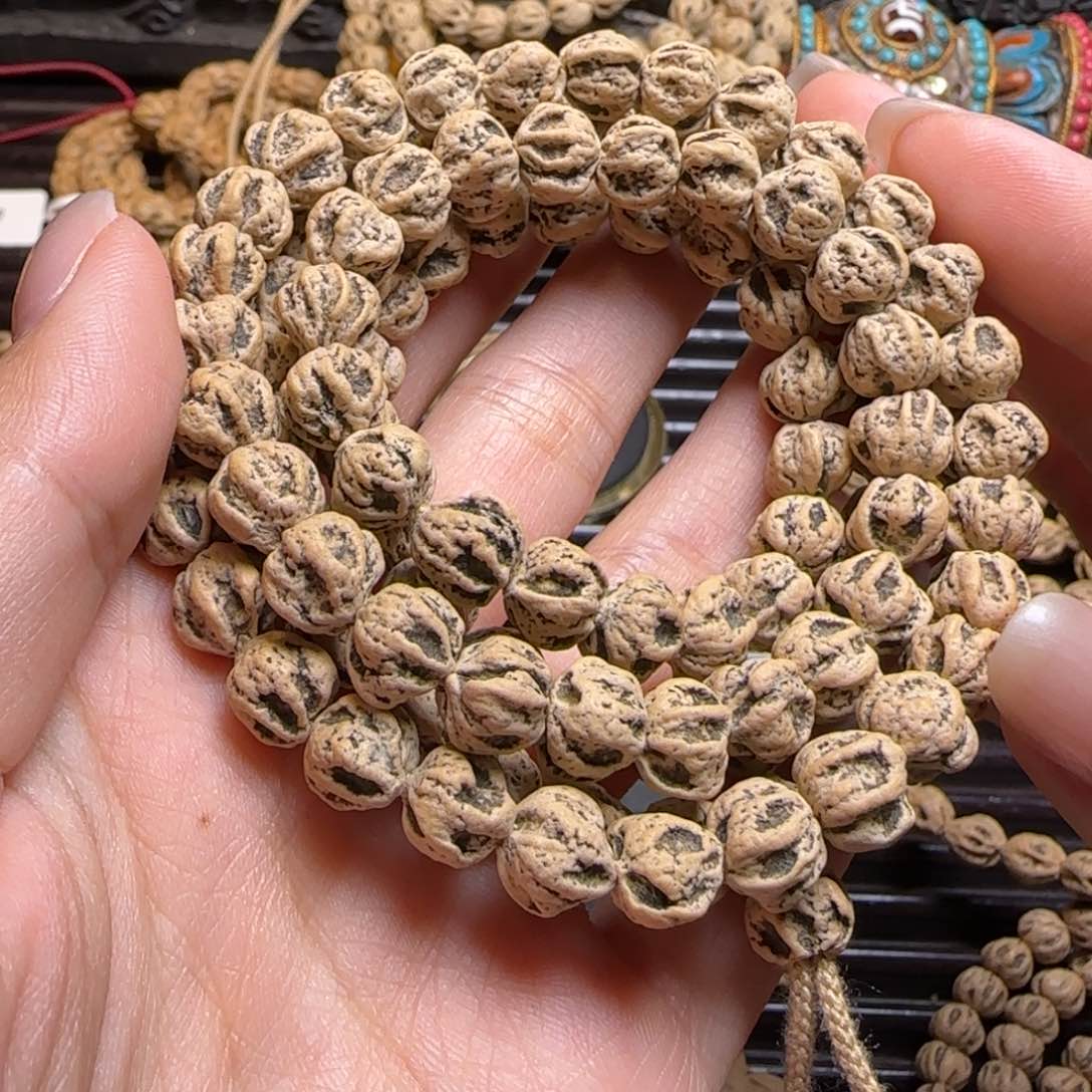 柏香籽/百香籽吊坠碧**天