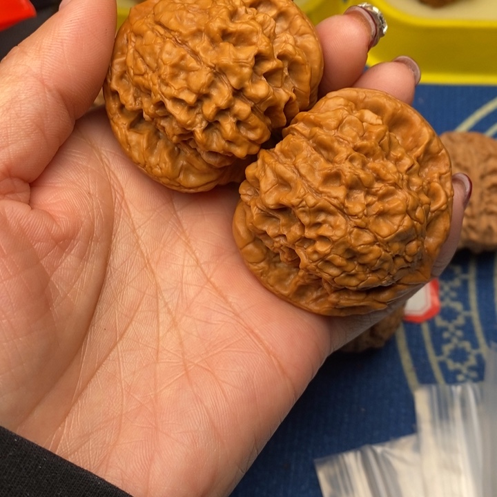 二***二桃核吊坠龙鼎核桃