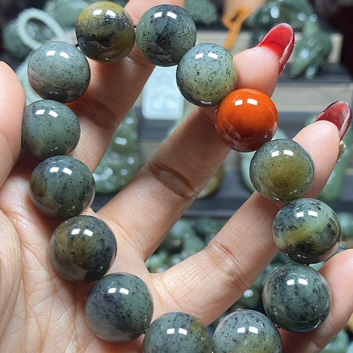 和田玉手串未镶嵌