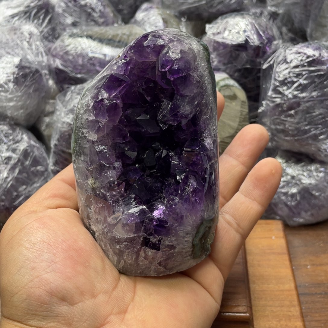 大型摆件（非配饰）未镶嵌水晶