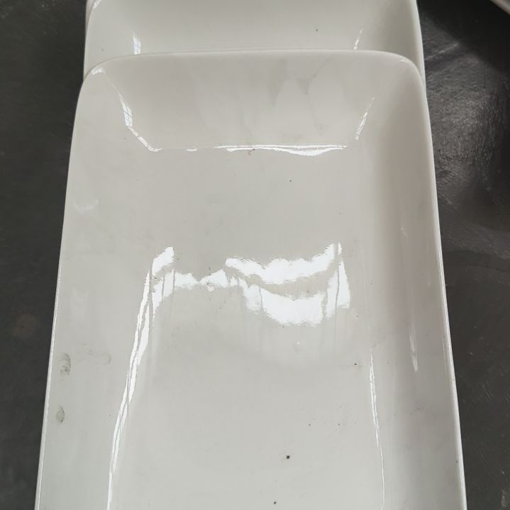 陶瓷盘子碗啥都有