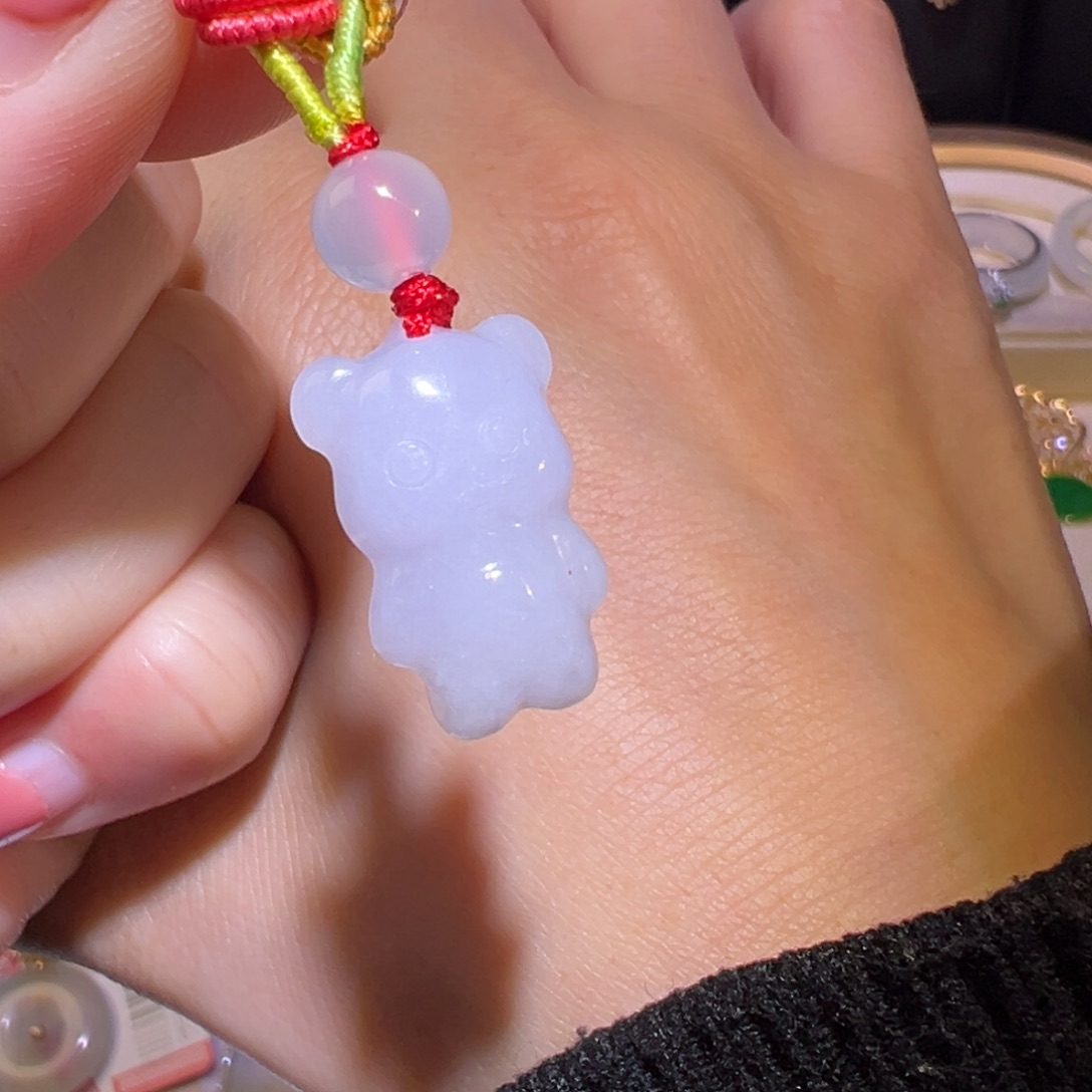 翡翠颈饰未镶嵌吊坠