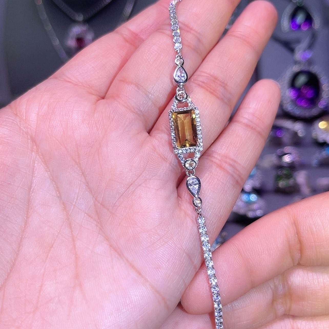 【闪购商品】黄晶手链银S925镶嵌手链