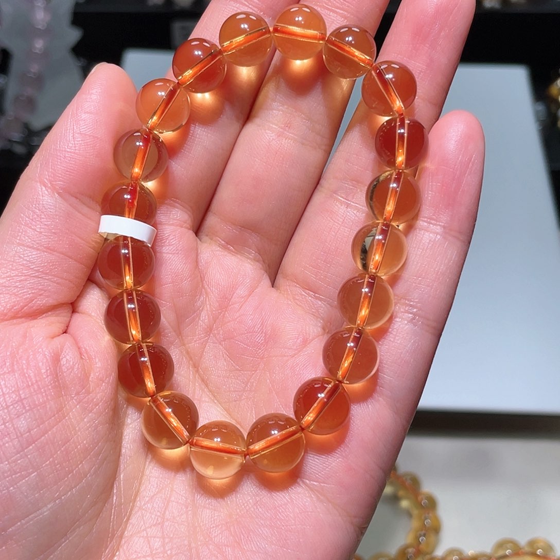 水晶手链未镶嵌?****ぺ黄水晶手链，晶体通透