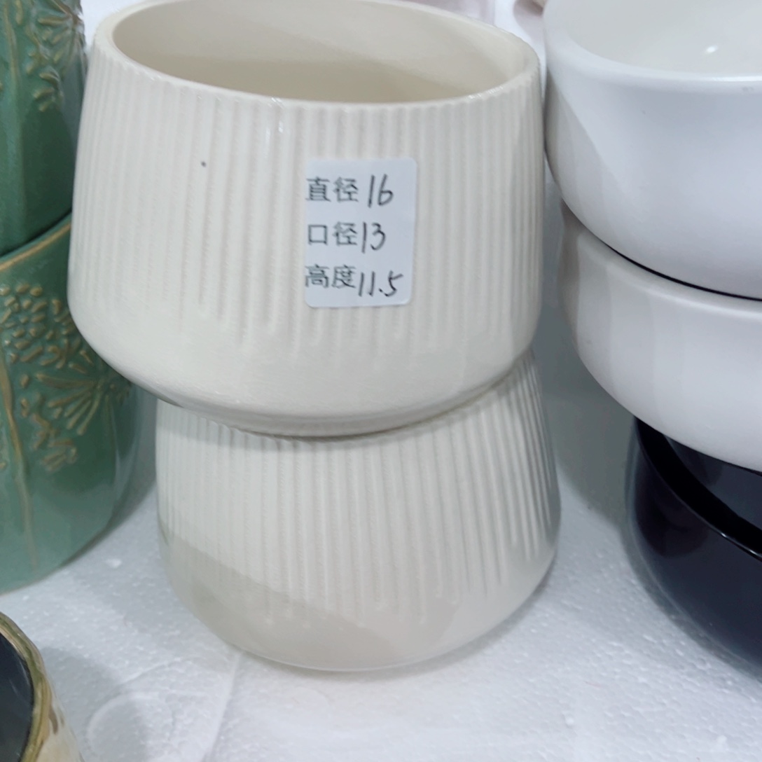 有孔，陶瓷花盆满10米包邮发货