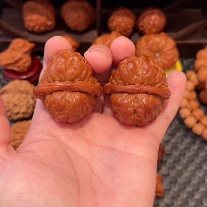 文玩核桃吊坠延庆蛤蟆头40