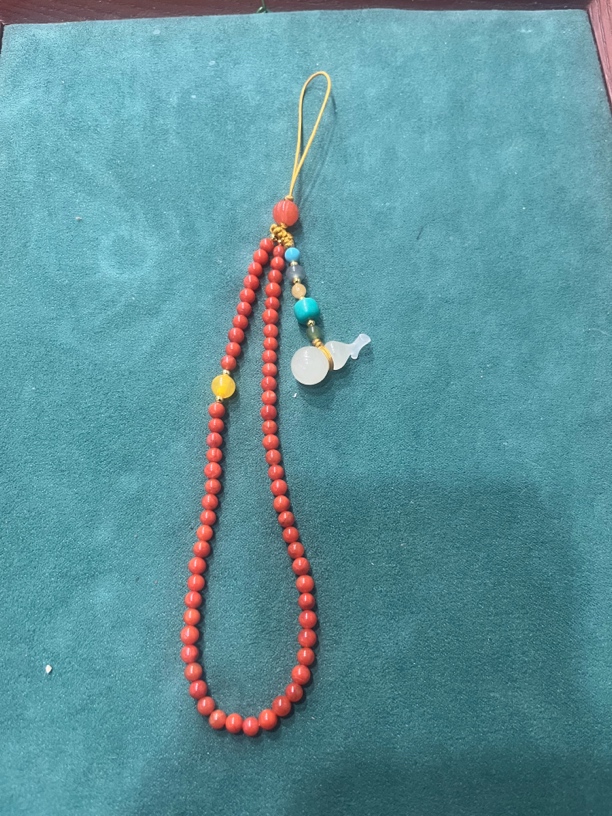 和田玉、手机吊坠、钥匙扣吊坠手工时尚