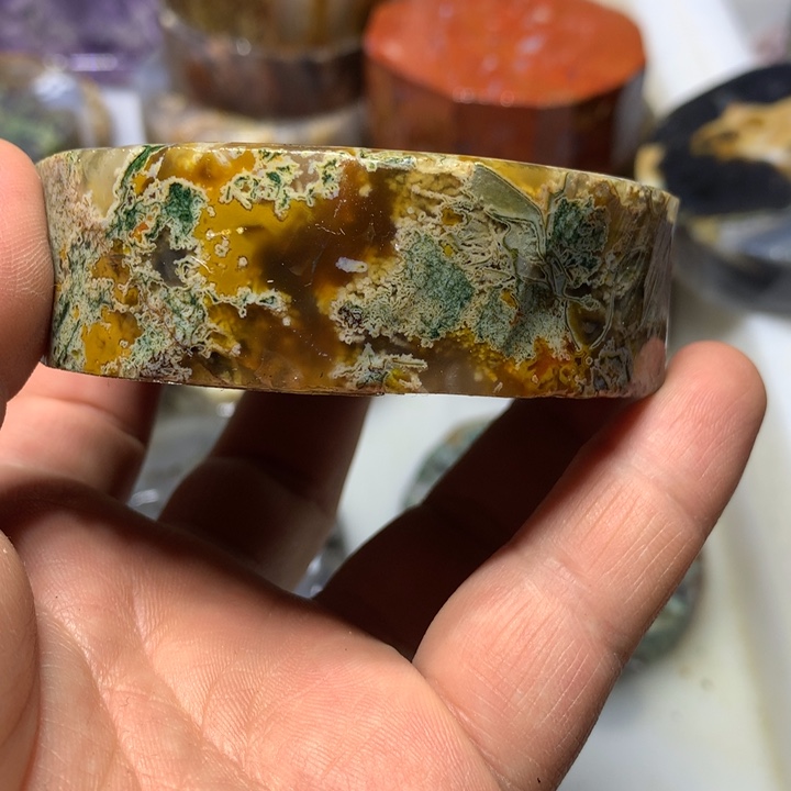 定制玛瑙江*定制玛瑙手镯60