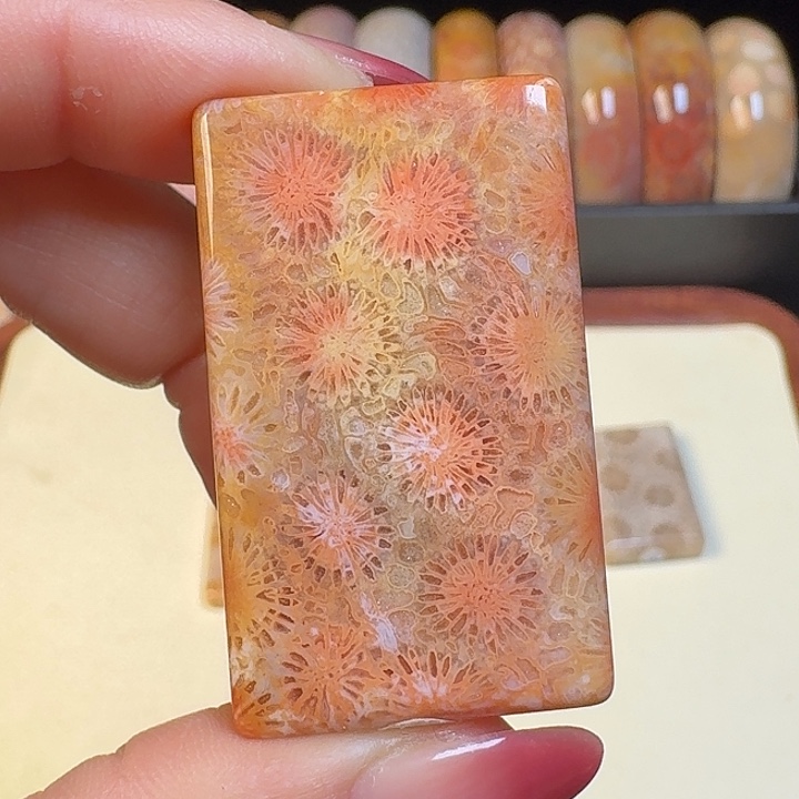 硅化玉未镶嵌吊坠(不含链)