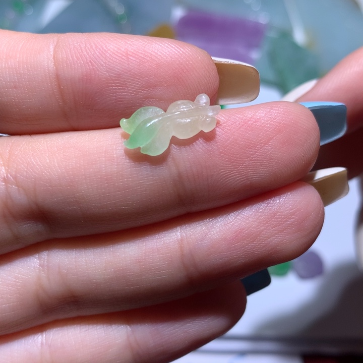 翡翠未镶嵌颈饰无镶嵌9