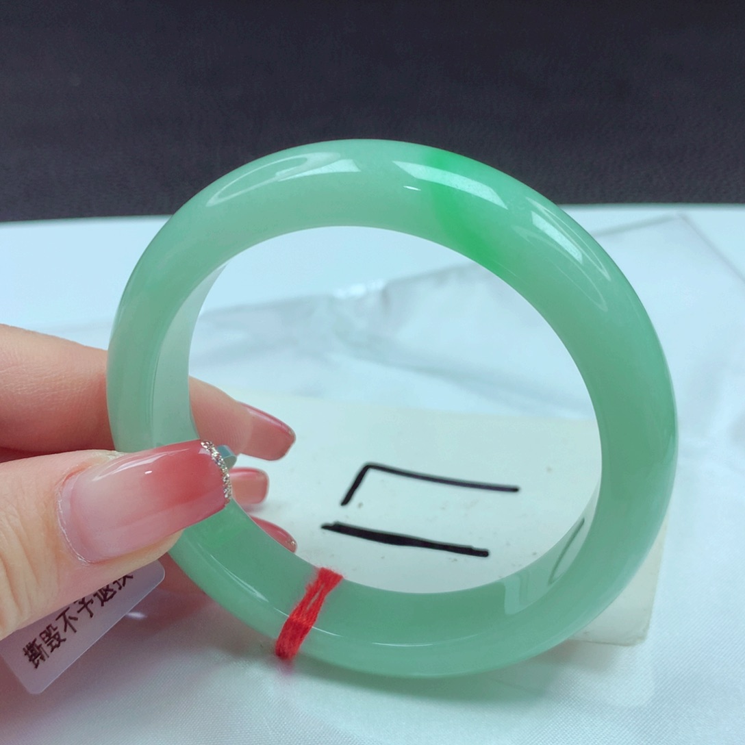 翡翠手镯未镶嵌手镯55