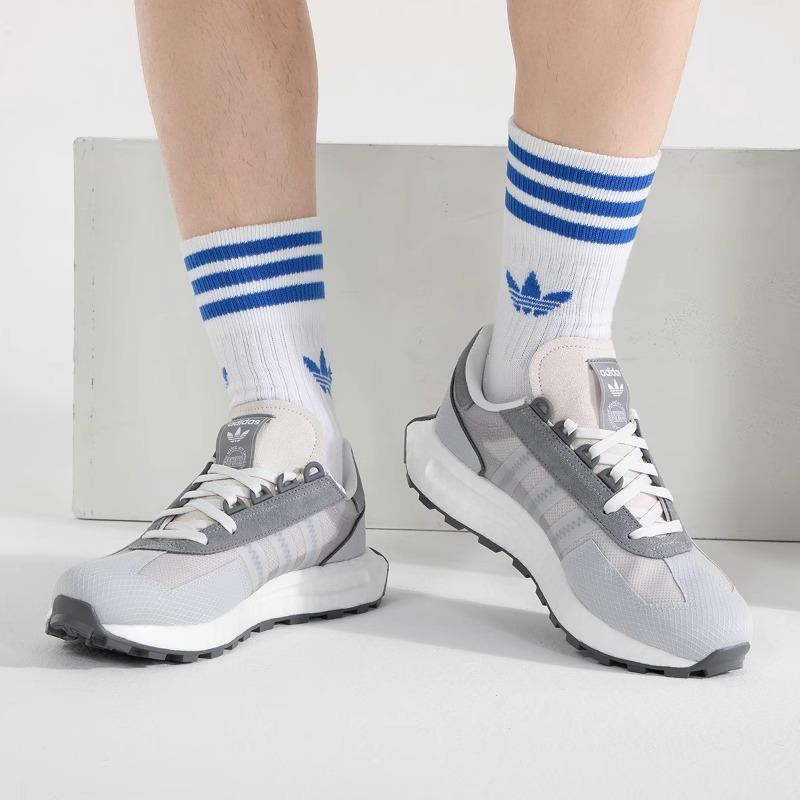 【桃子微瑕】Adidas阿迪达斯新款低帮轻便防滑耐磨运动休闲鞋IE0484