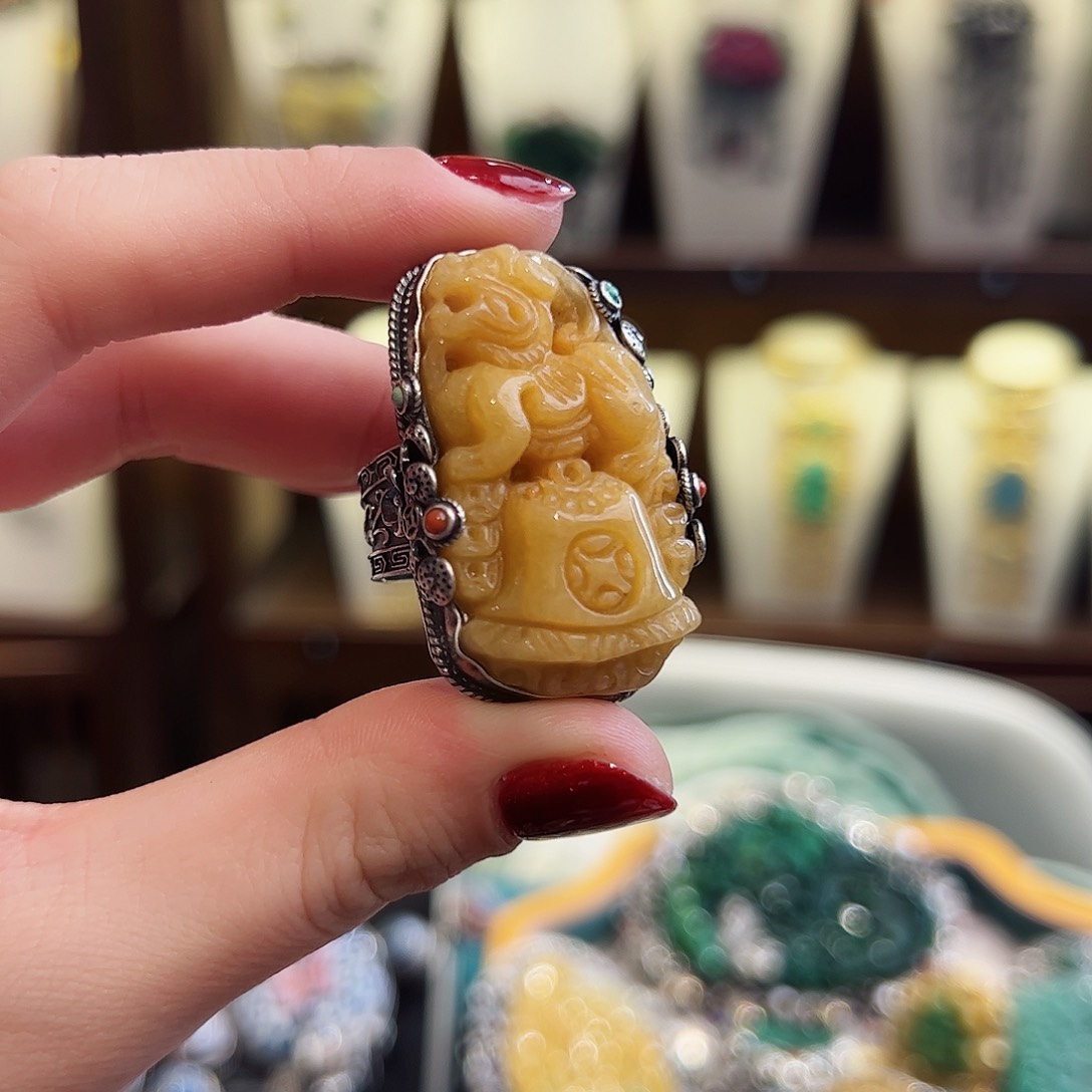 翡翠戒指银S925镶嵌戒指