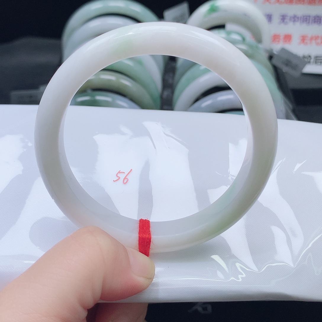 翡翠未镶嵌手镯337