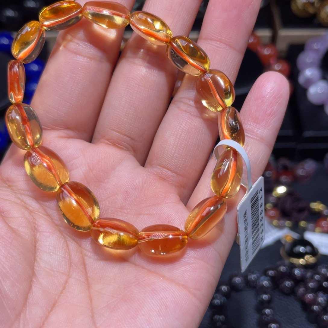 水晶手绳未镶嵌P****?黄水晶手链