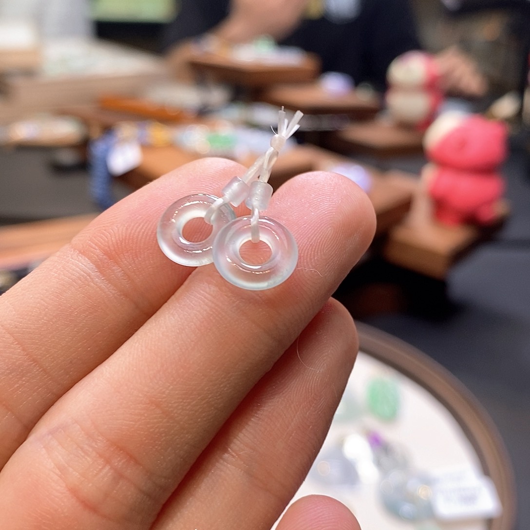 翡翠未镶嵌颈饰甜甜圈