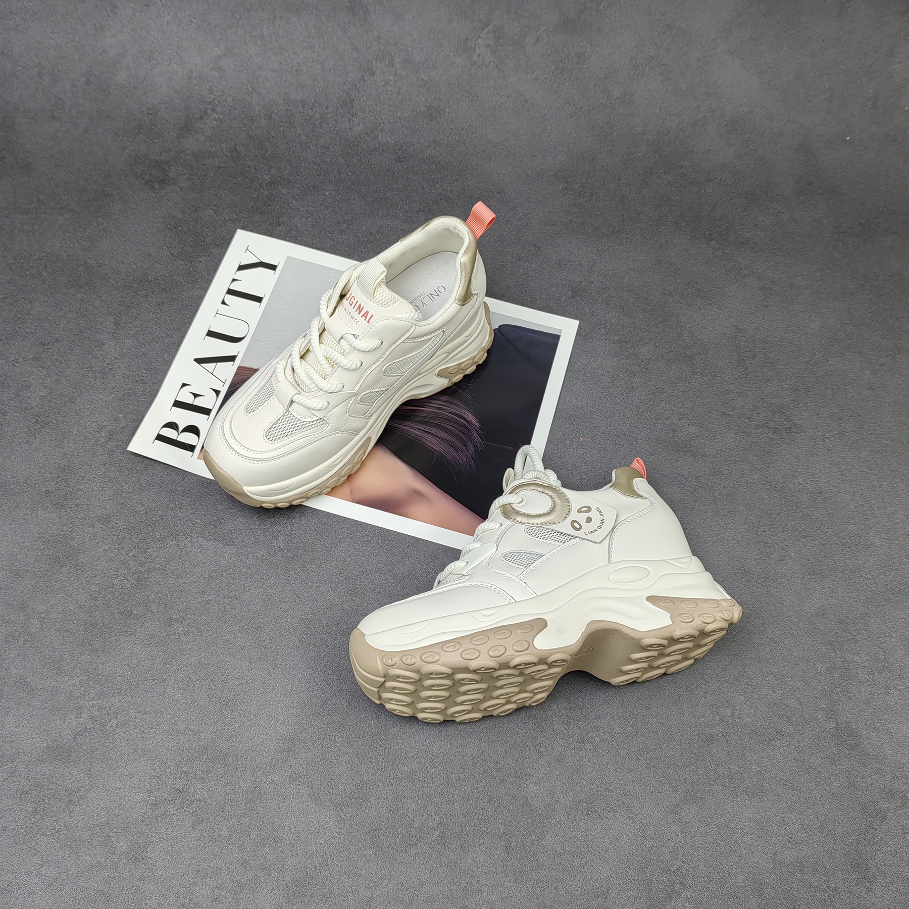 2025春季新款厚底增高显瘦拼色网面真皮内增高女老爹鞋10751