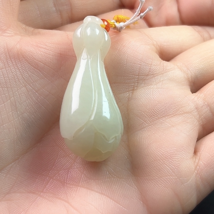 和田玉未镶嵌吊坠(不含链)