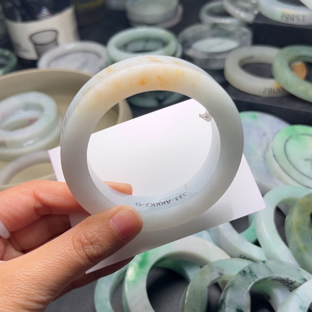 定制翡翠翡翠手镯未镶嵌