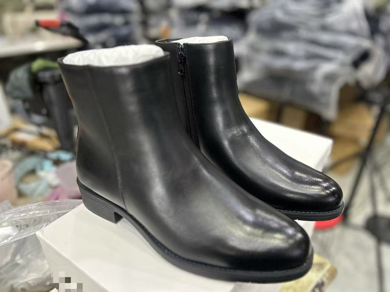 ## 男士  绒 皮靴