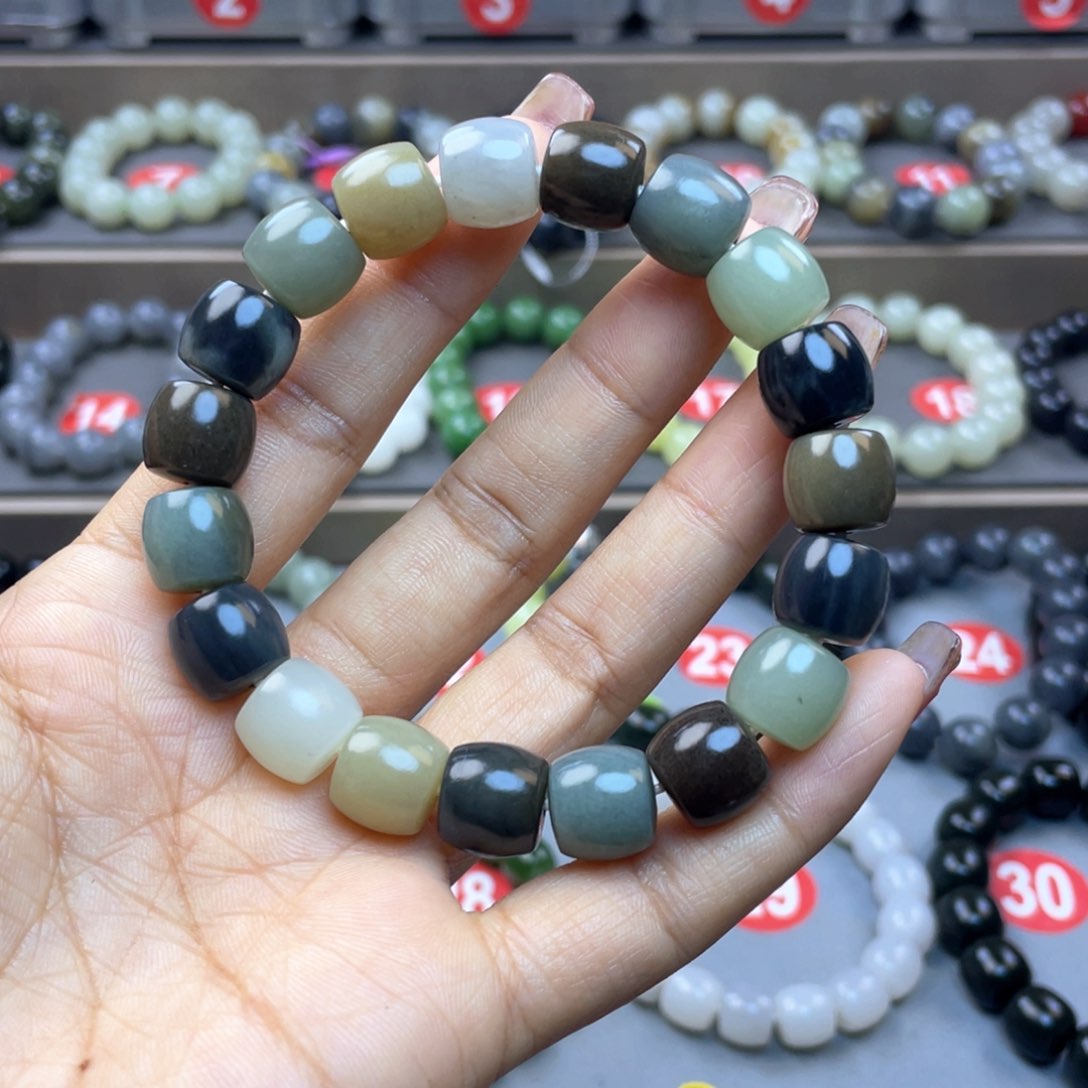 和田玉手链未镶嵌