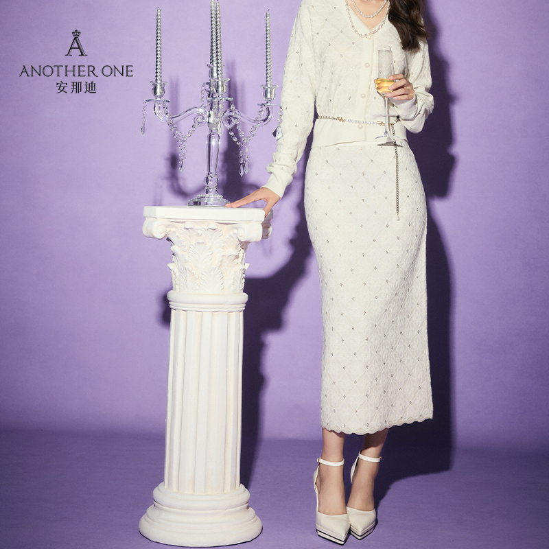 ANOTHER ONE安那迪优雅法式温柔风毛针织中长款小香风鱼尾裙