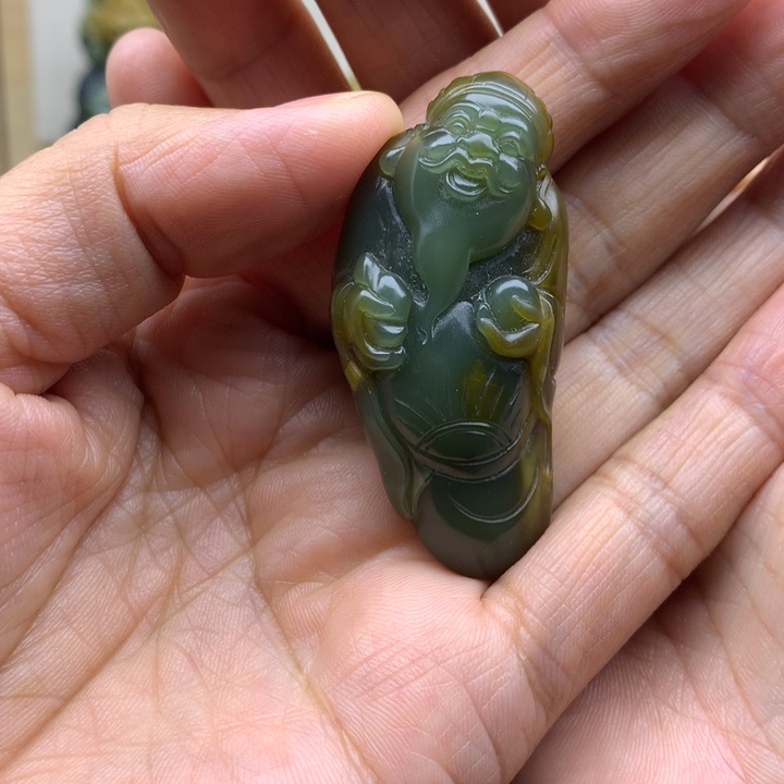 【闪购商品】岫岩河磨玉（透闪石质玉）吊坠未镶嵌看***透